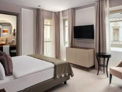 Superior room with balcony